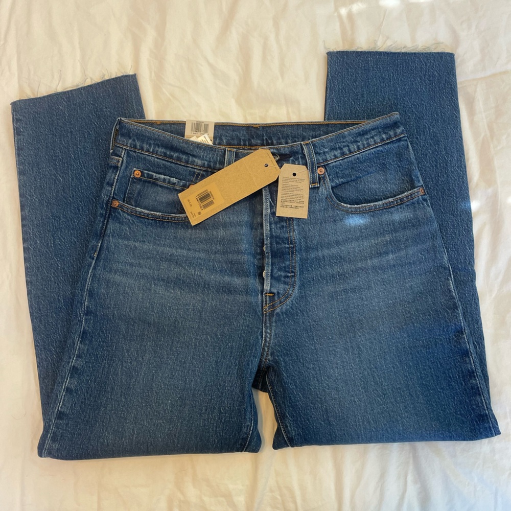 Levi’s cropped 501 NWT